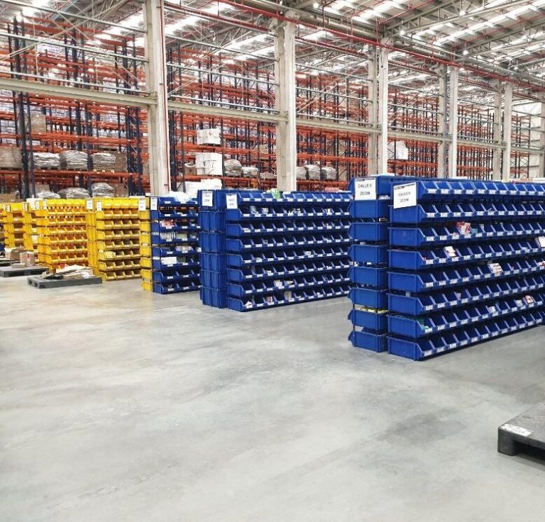 Custom size plastic stackable storage bins Storage Bins Wholesale